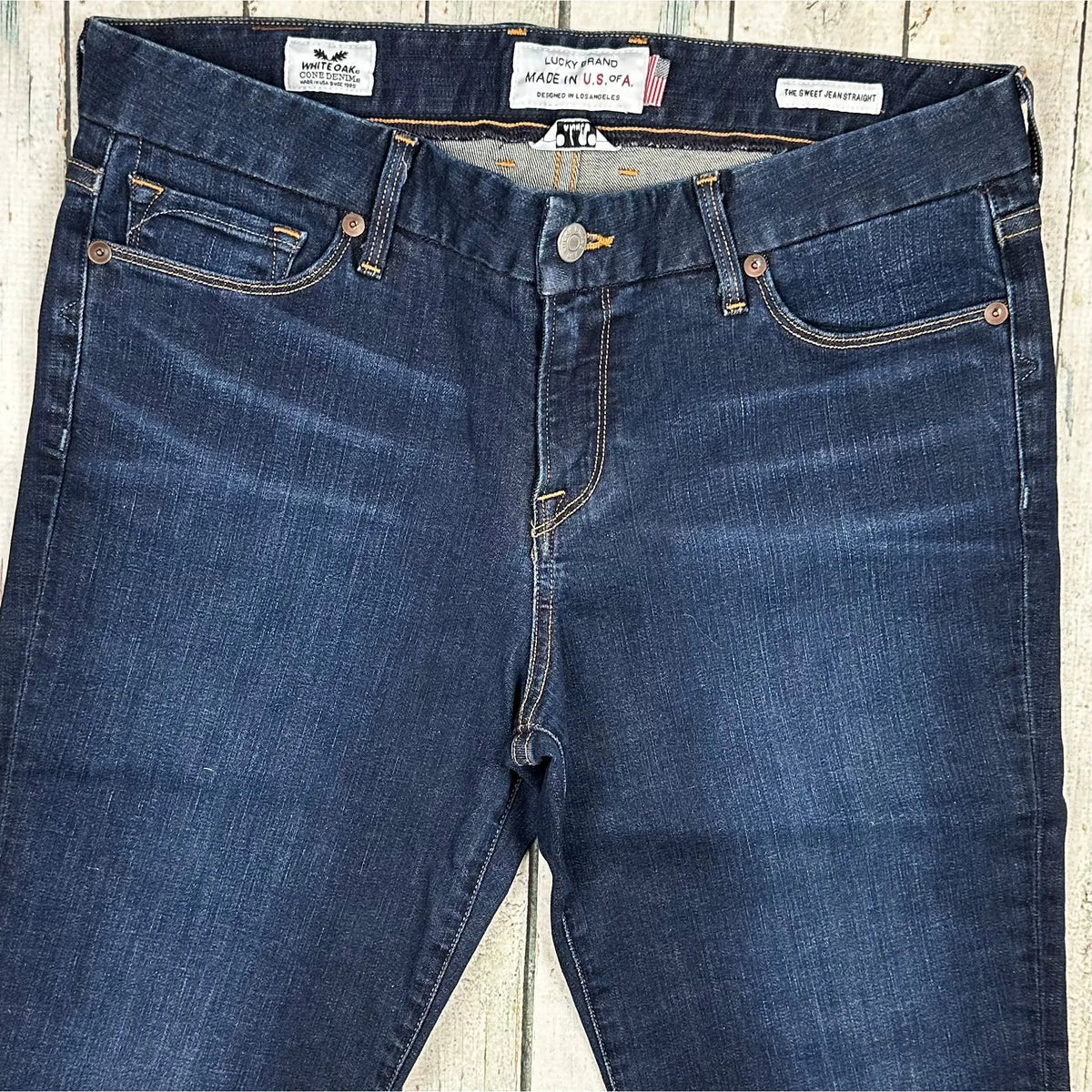 Lucky Brand 'Sweet Straight' Mid Rise Straight Jeans- Size 29 – Jean Pool
