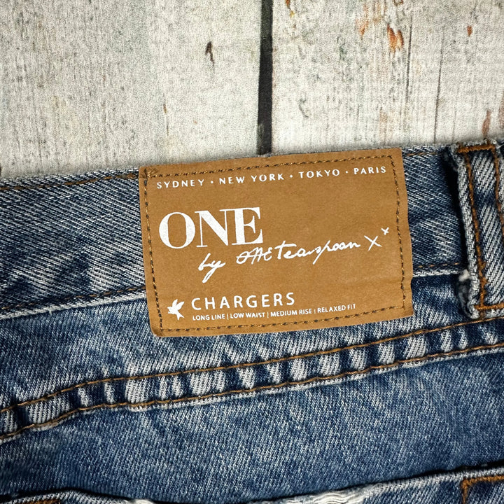 One Teaspoon 'Chargers' Destroyed Denim Shorts - Size 26" - Jean Pool