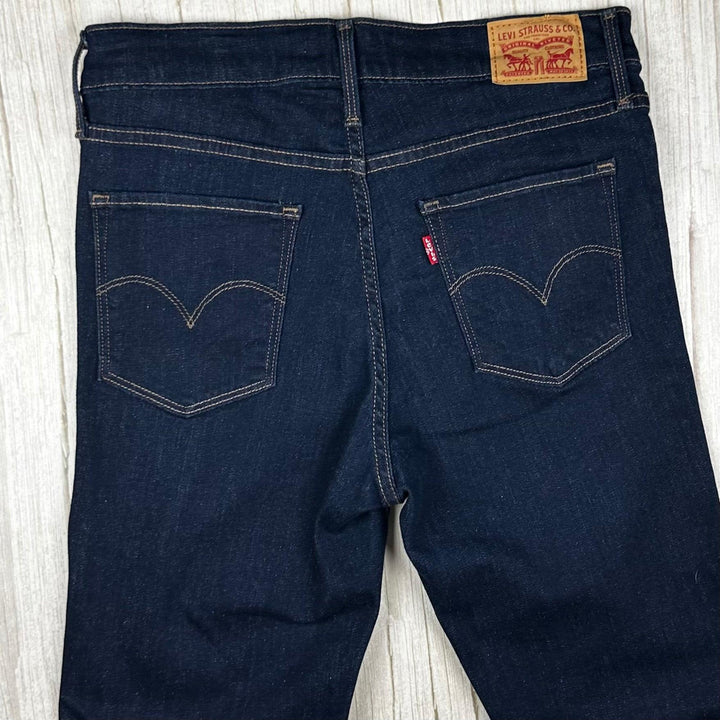 Levis 312 Shaping Slim Mid Rise Jeans - Size 29" or 11AU