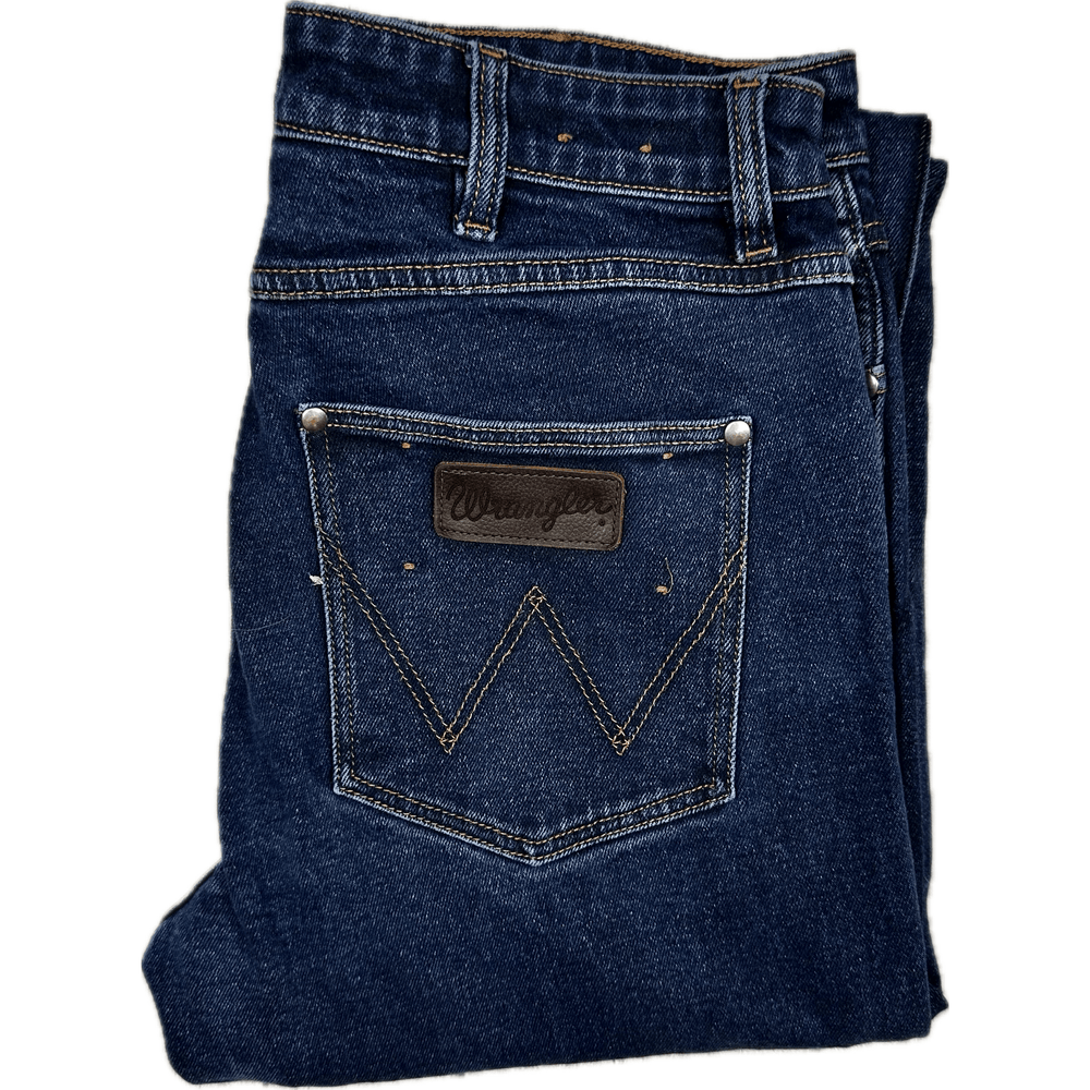 NEW- Wrangler 'Regular Straight' Mens Jeans - Size 32 - Jean Pool