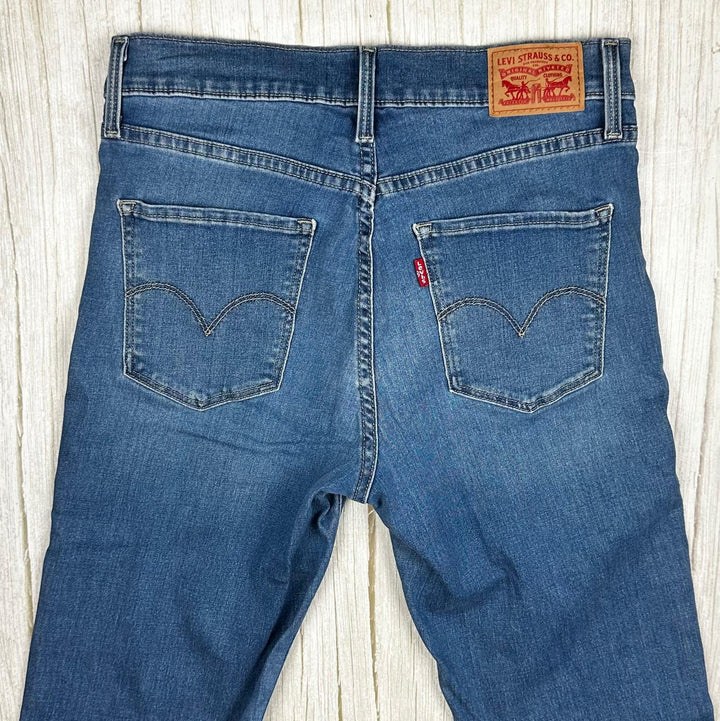 Levis Ladies 314 Shaping Straight Jeans - Size 29 (11AU)