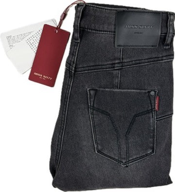 NWT- Miss Sixty 'Bettie Cropped' Skinny Jeans -Size 24