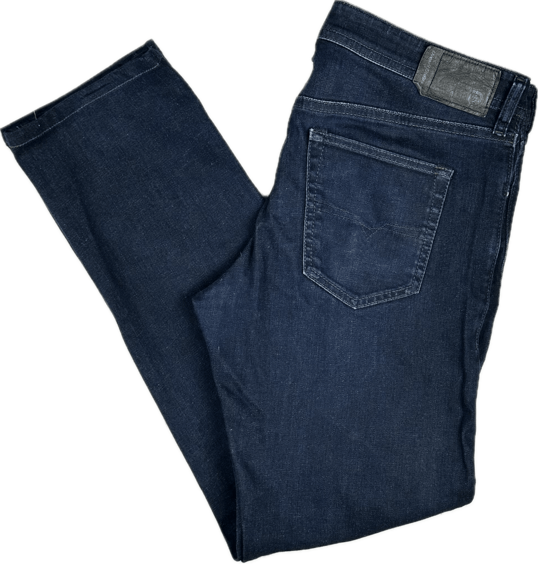 Diesel Mens 'Buster' Regular Slim Tapered Jeans - Size 34/34 - Jean Pool