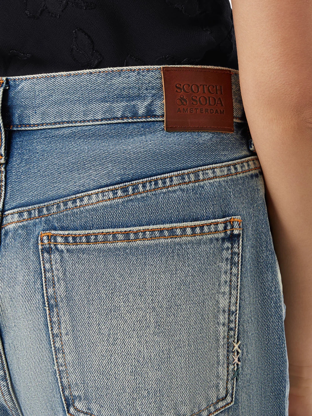 NWT - Scotch & Soda 'The Deep' Low Loose Jeans- Size 28/32