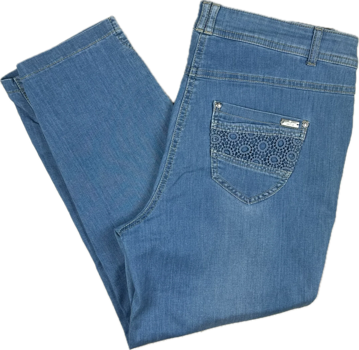 Basler 'Julienne' Mid Slim Crop Jeans - Size 16