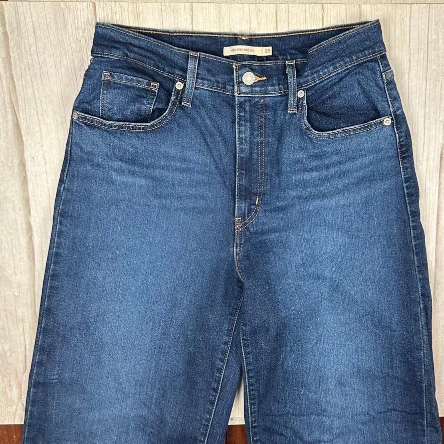 Levis  'High Rise Wide Leg' Jeans -Size 29