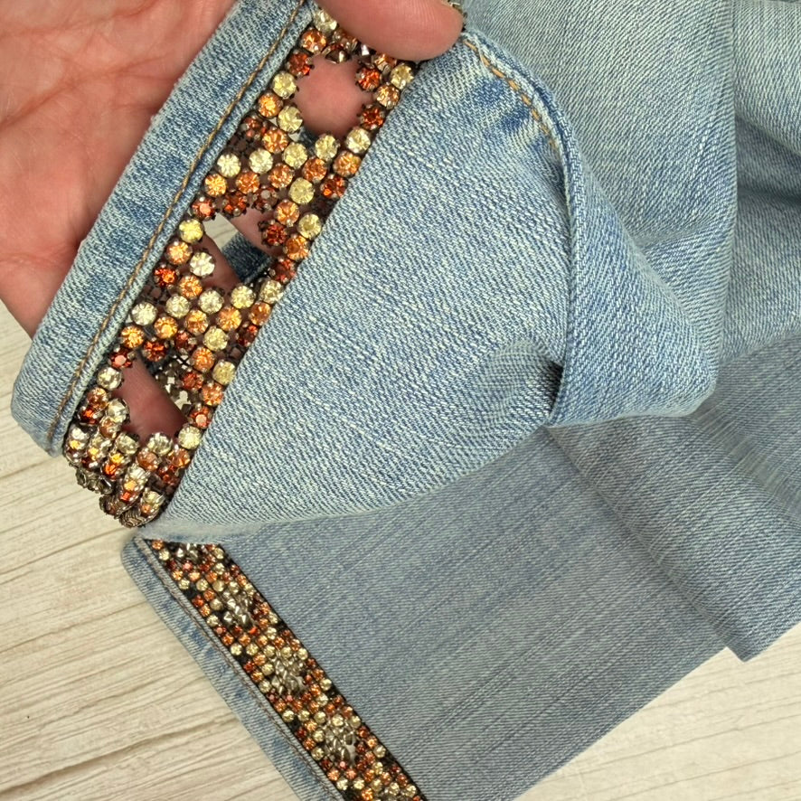 NWT- Italian MET Crystal Trim Low Rise Jeans- Size 30