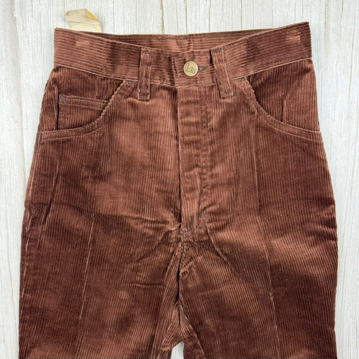 NWT-1970's Lee 'Oxford Cord' High Waist Ladies Deadstock Flares - Suit Size 6/7