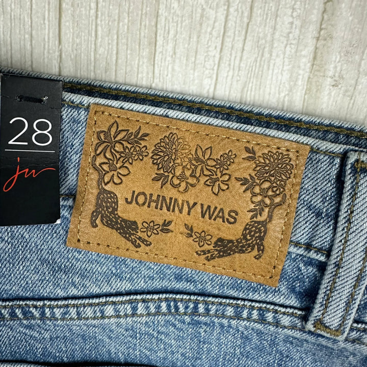 NWT- Johnny Was ‘Palermo' Slim Boyfriend Jeans - Size 28