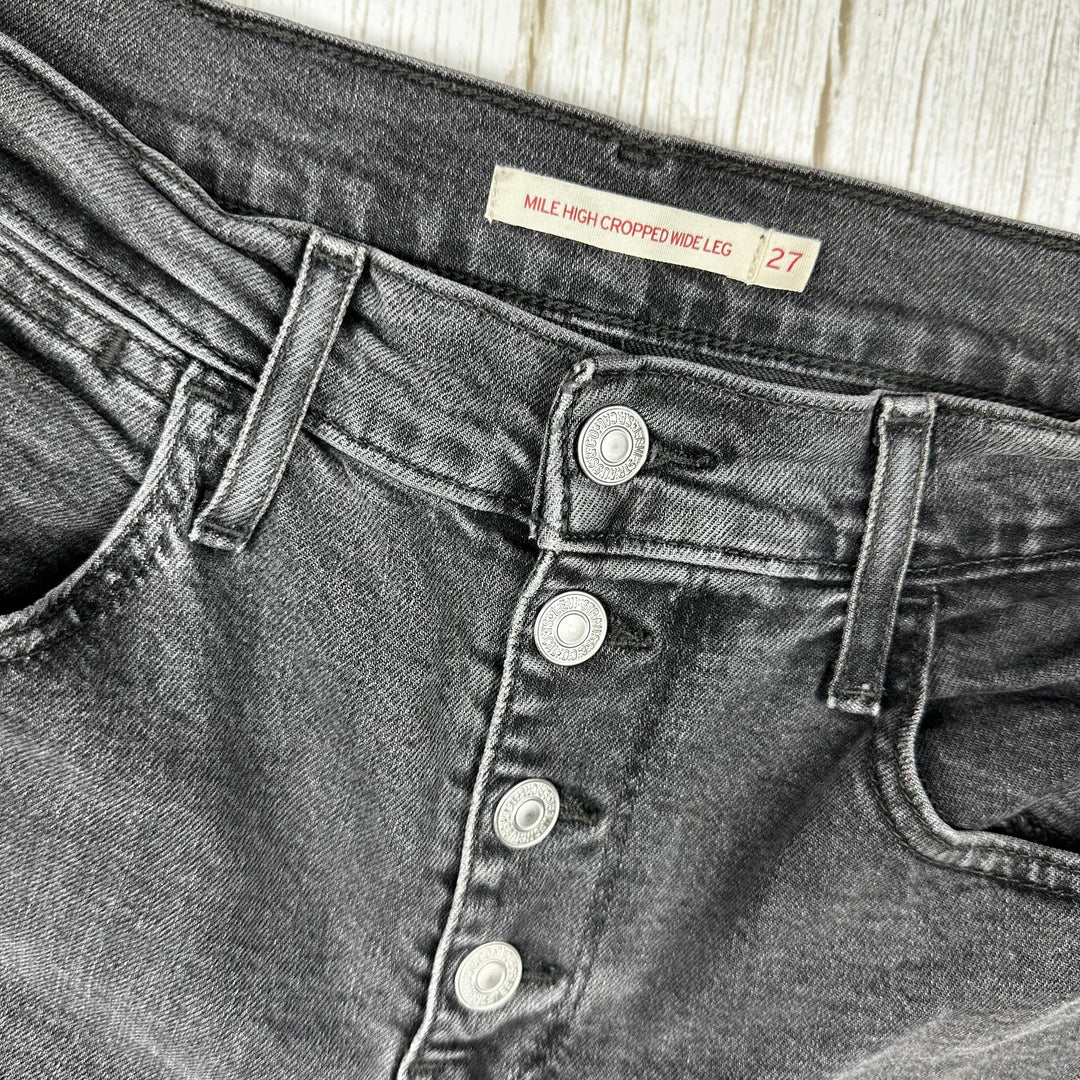 Levis  'Mile High Cropped Wide Leg' Jeans -Size 27