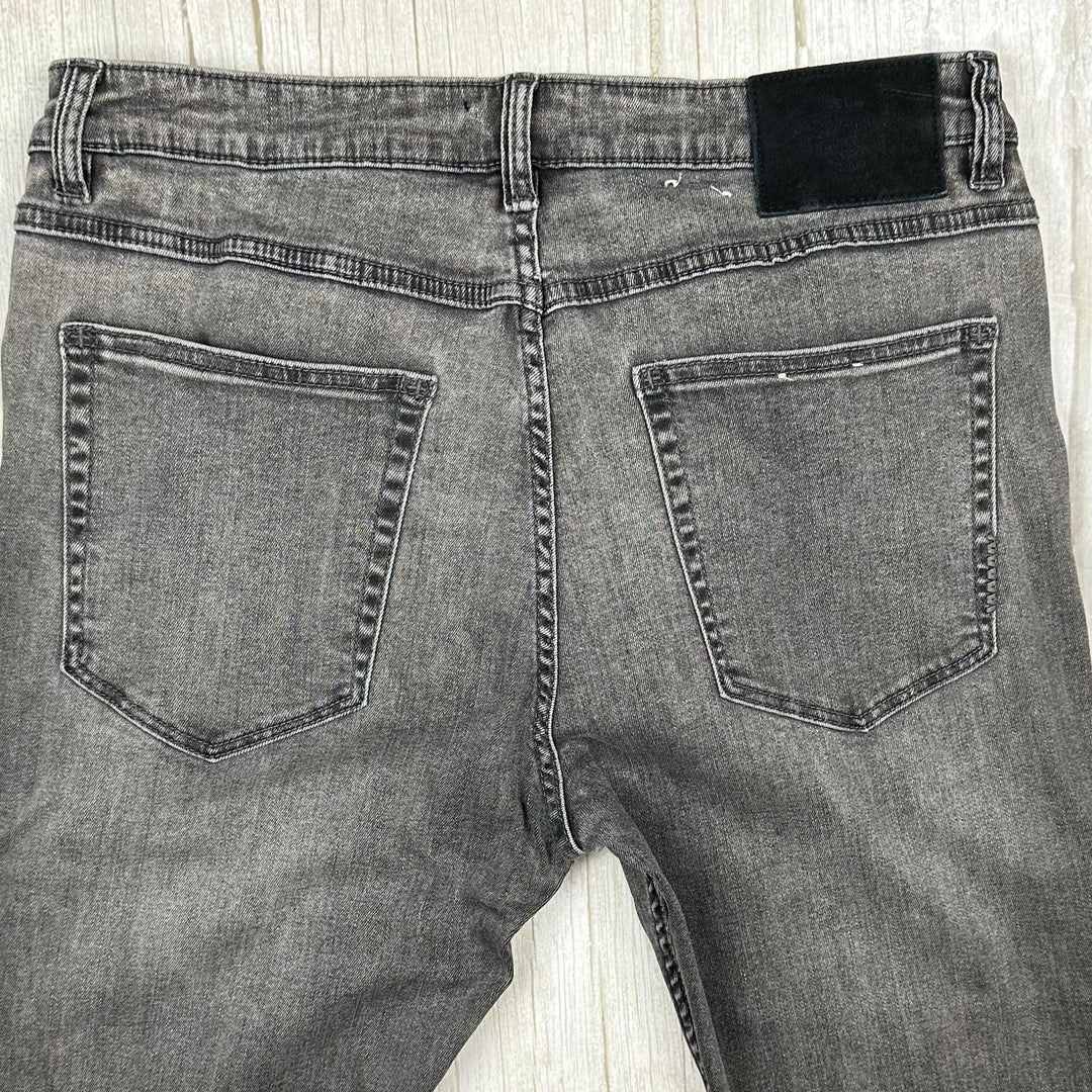 NEUW Mens 'Ray Tapered' Aged Black Denim Jeans - Size 32/30