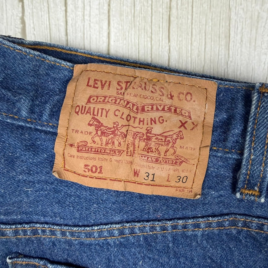 Vintage 90's USA Made Levi 501 Classic Jeans -Suit Size 28-30"