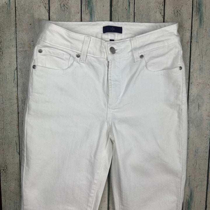 NEW - NYDJ Slim Straight Jeans RRP $249.00 -Size 0 US or 4/6AU - Jean Pool