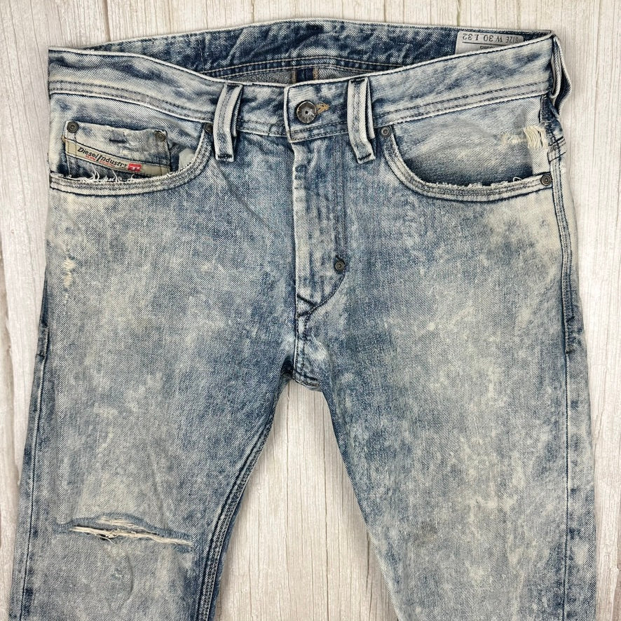 Diesel 'Thanaz' Slim Straight Acid Wash Jeans - Size 30/32