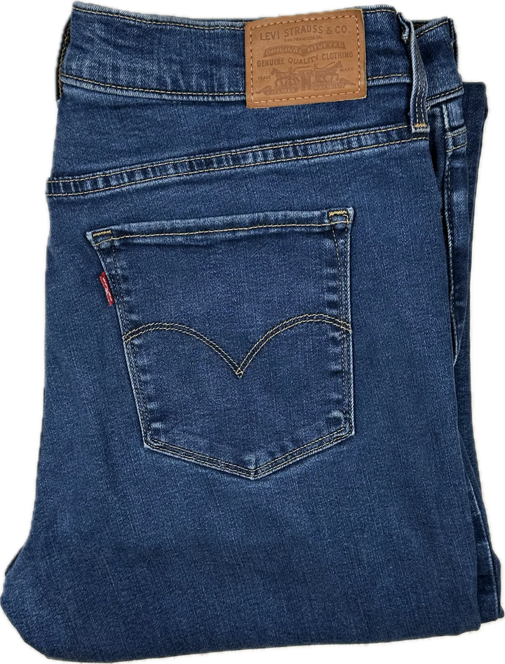 Levis 315 Shaping Boot Stretch Jeans- Size 32