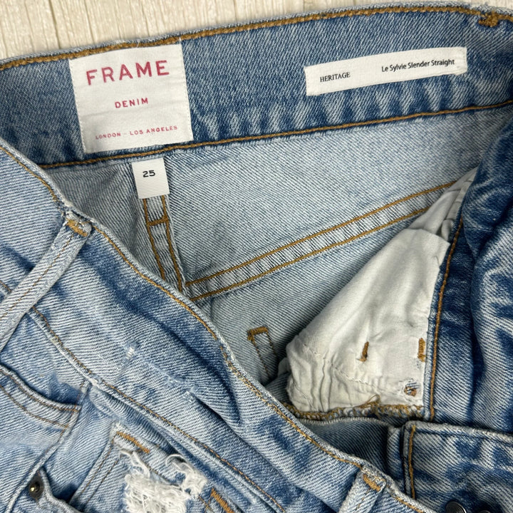 Frame Denim 'Le Sylvie Slender Straight' Bianca Jeans -Size 25