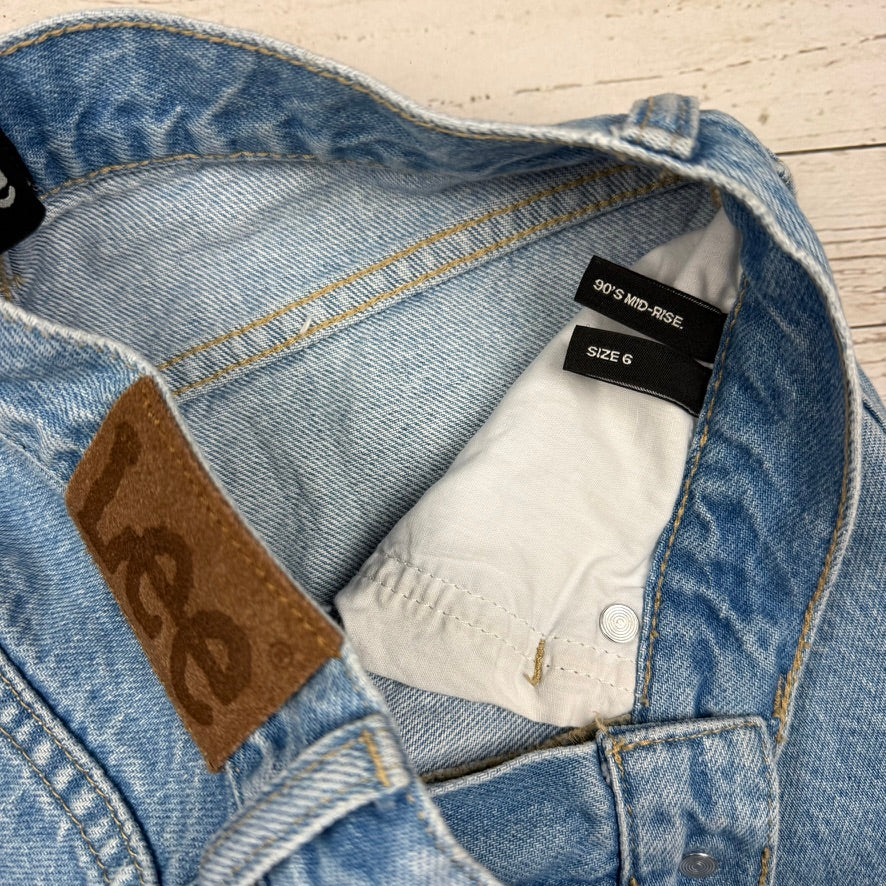 Lee Light Blue '90's Mid Rise' Ladies Jeans- Size 6
