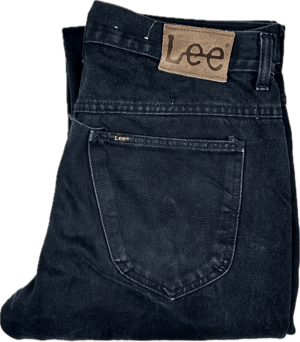 Lee Men's Classic Straight Jeans - Size 33 - Jean Pool