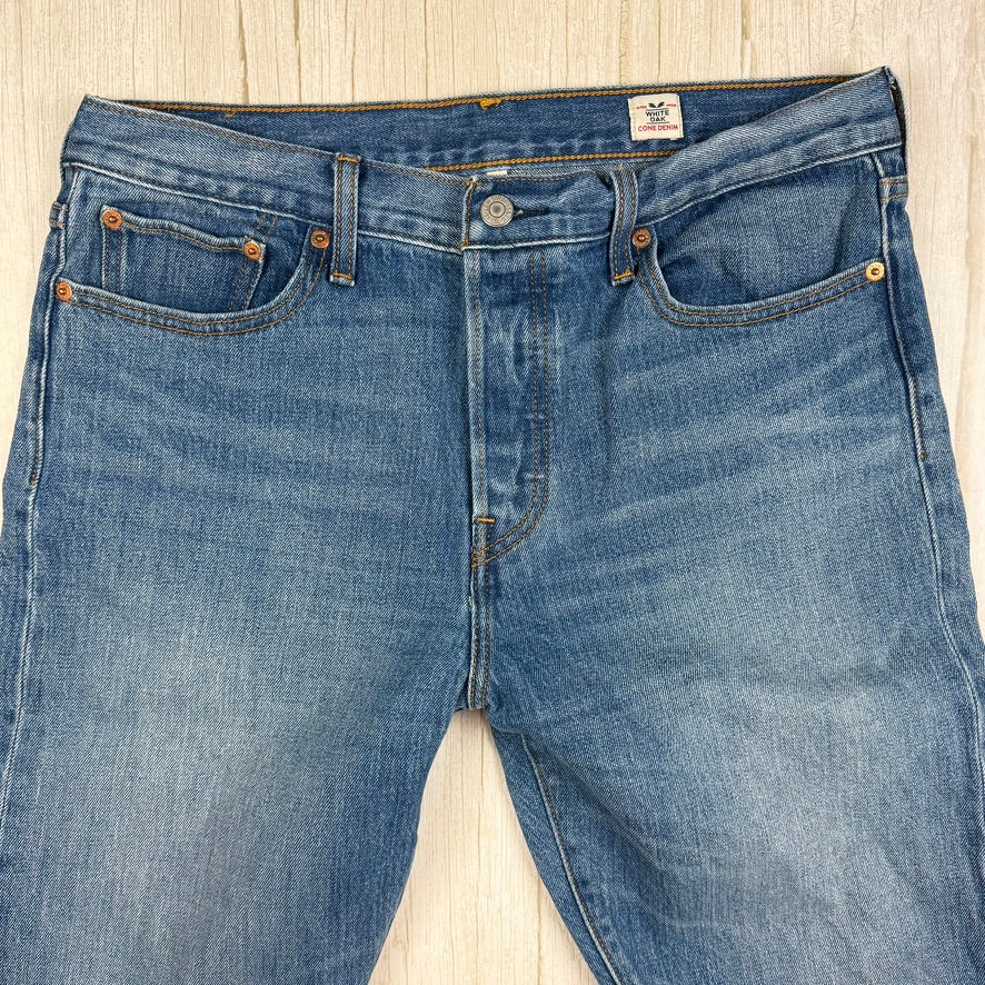 Levis ‘Wedgie Straight’ Ladies Button Fly Denim Jeans   - Size 32