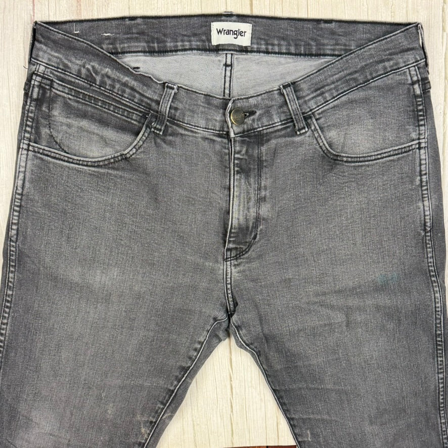 Wrangler 'Bryson' Mens Skinny Fit Jeans - Size 36R