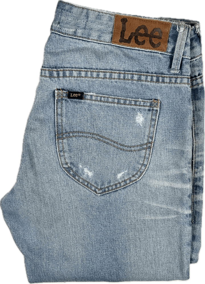 Lee Jeans Light Wash ' Straight L2 ' Jeans- Size 10 - Jean Pool