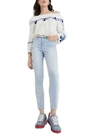 NWT- Desigual Embroidered Ladies Skinny Jeans- Size 24
