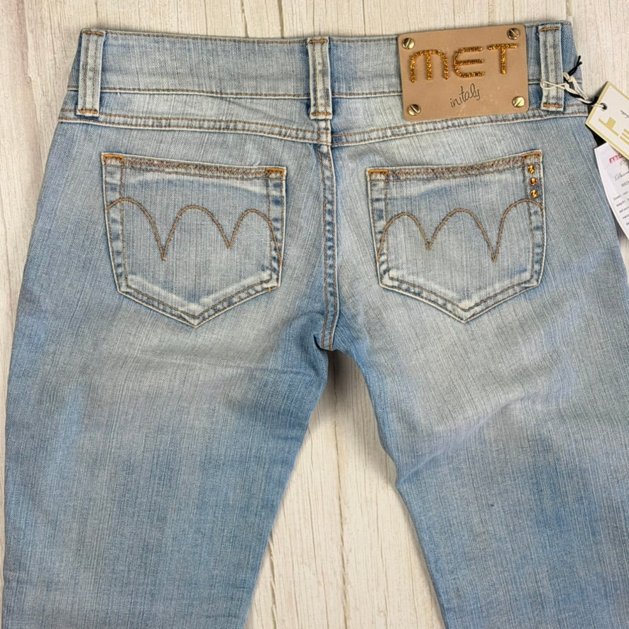 NWT- Italian MET Crystal Trim Low Rise Jeans- Size 30