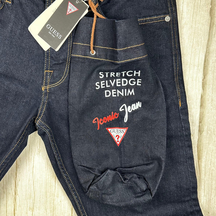 NWT- Guess Mens Slim Tapered Stretch Selvedge Jeans - Size 32R