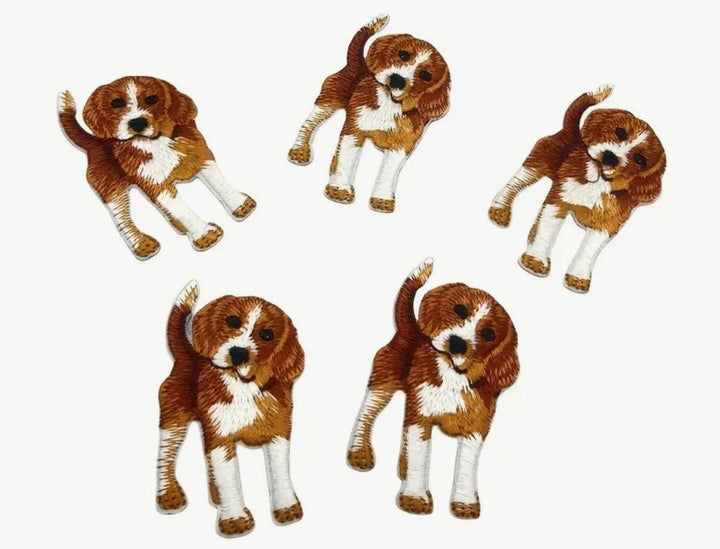 Beagle Dog- Embroidered Cloth Patch - Jean Pool