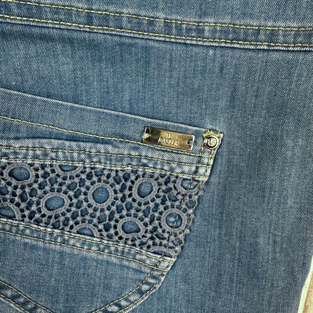 Basler 'Julienne' Mid Slim Crop Jeans - Size 16