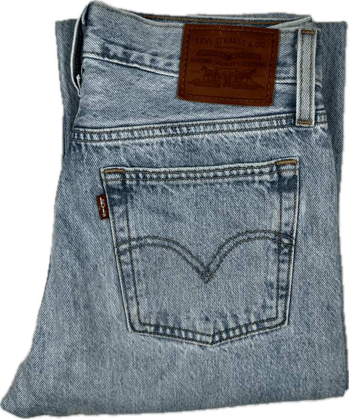 Ladies Levis ‘Wedgie Straight’ Premium Denim Jeans   - Size 24