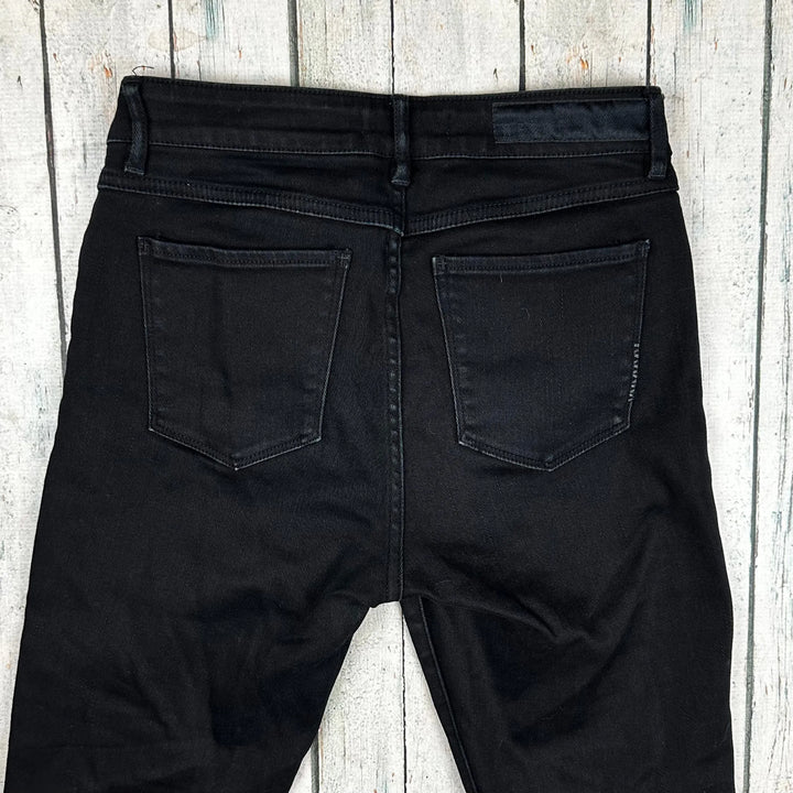 NEUW 'Debbie Crop 'Black Denim Jeans - Size 8 - Jean Pool