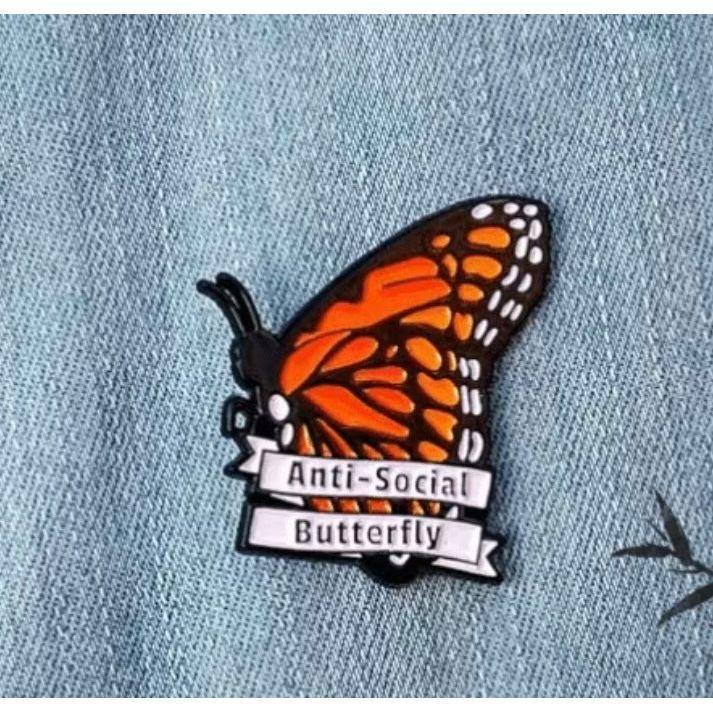 Anti-Social Butterfy - Enamel Pin - Jean Pool