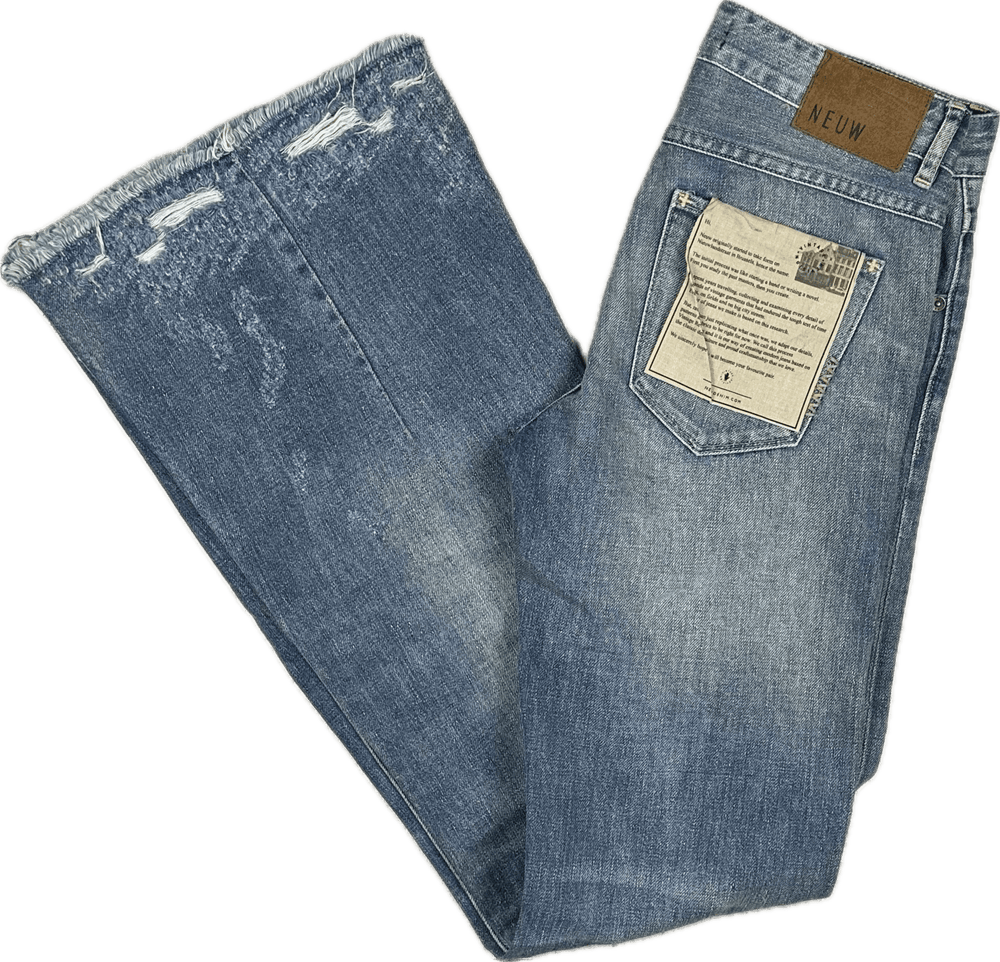 NWT- Ladies NEUW 'Kick Flare' Denim Jeans - Size 24 or 6 - Jean Pool