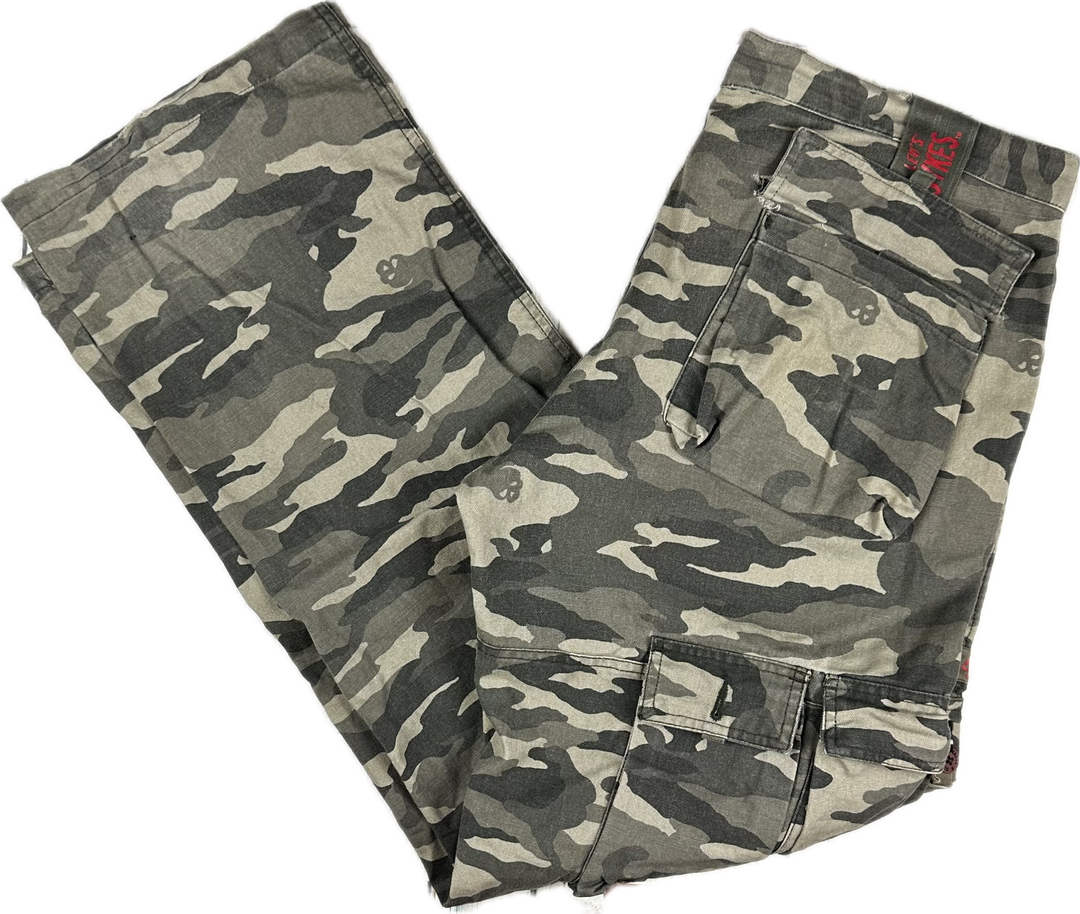 Levis Sykes Y2K Camo Cargo Pant-Size 36/34