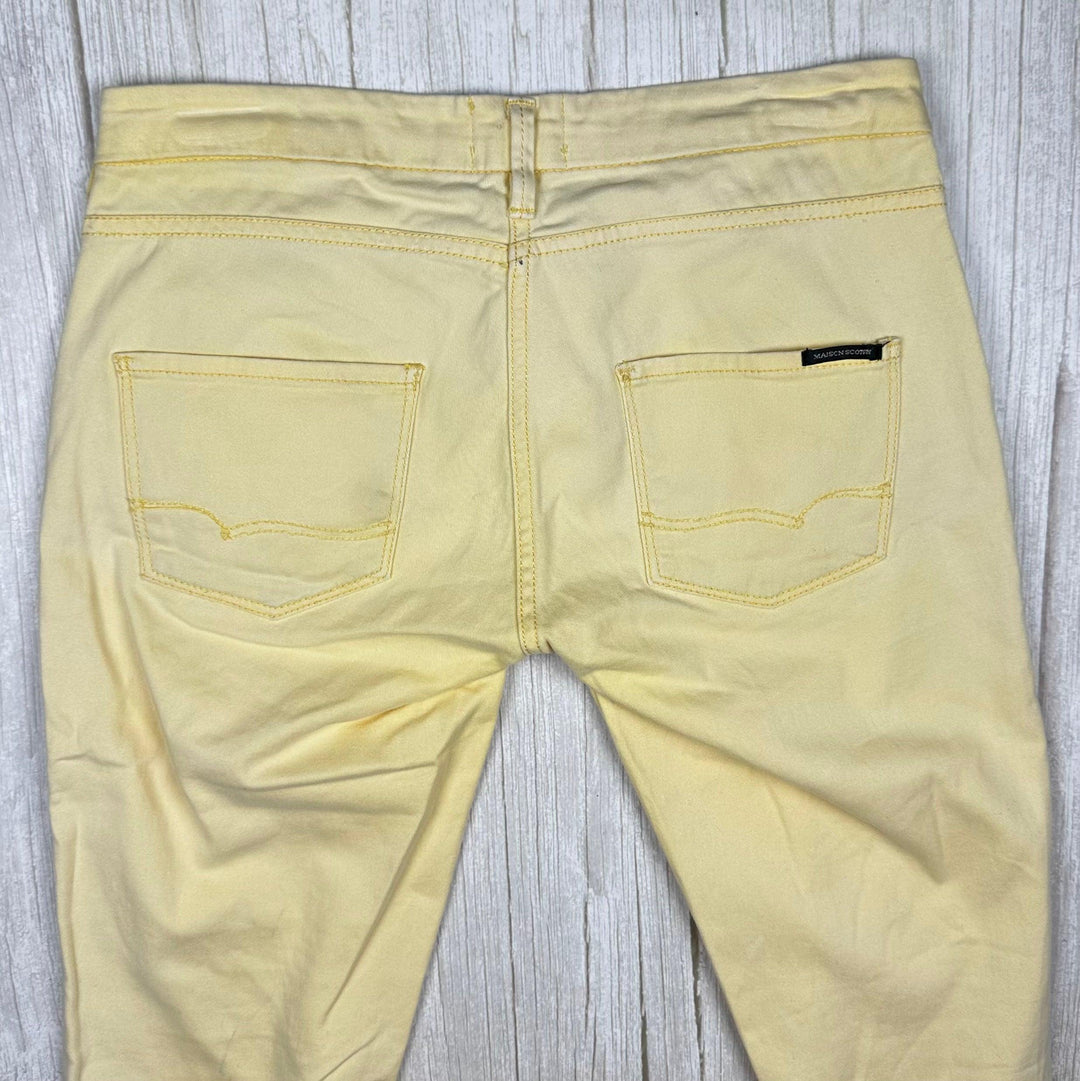 Maison Scotch Womens Low Rise Yellow Chinos -Size 26