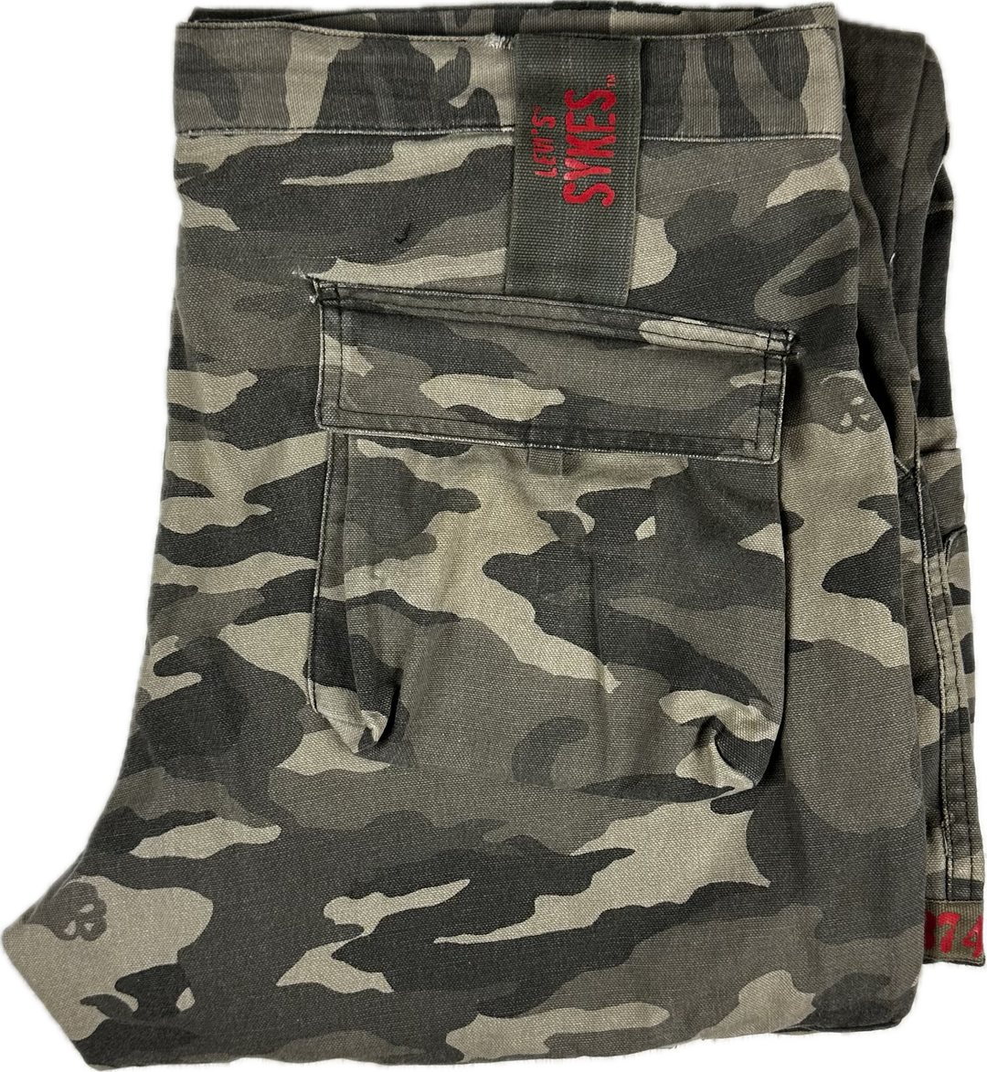 Levis Sykes Y2K Camo Cargo Pant-Size 36/34