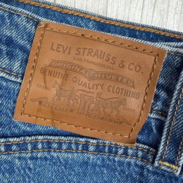 Levis Ladies ‘Ribcage Straight Ankle’ Jeans  - Size 31