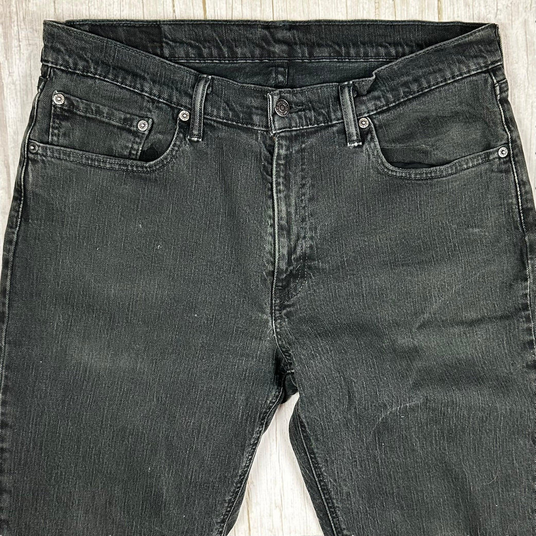 Levis Mens Black Classic Fit Jeans - Size 34/32