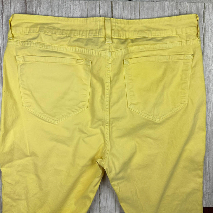 NYDJ - 'Lift & Tuck'  Stretch Yellow Jeans -Size 16US suit 20AU