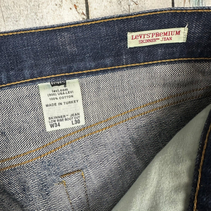 Levis Premium 'Skinner' Bootcut Denim Jeans - Size 34 - Jean Pool