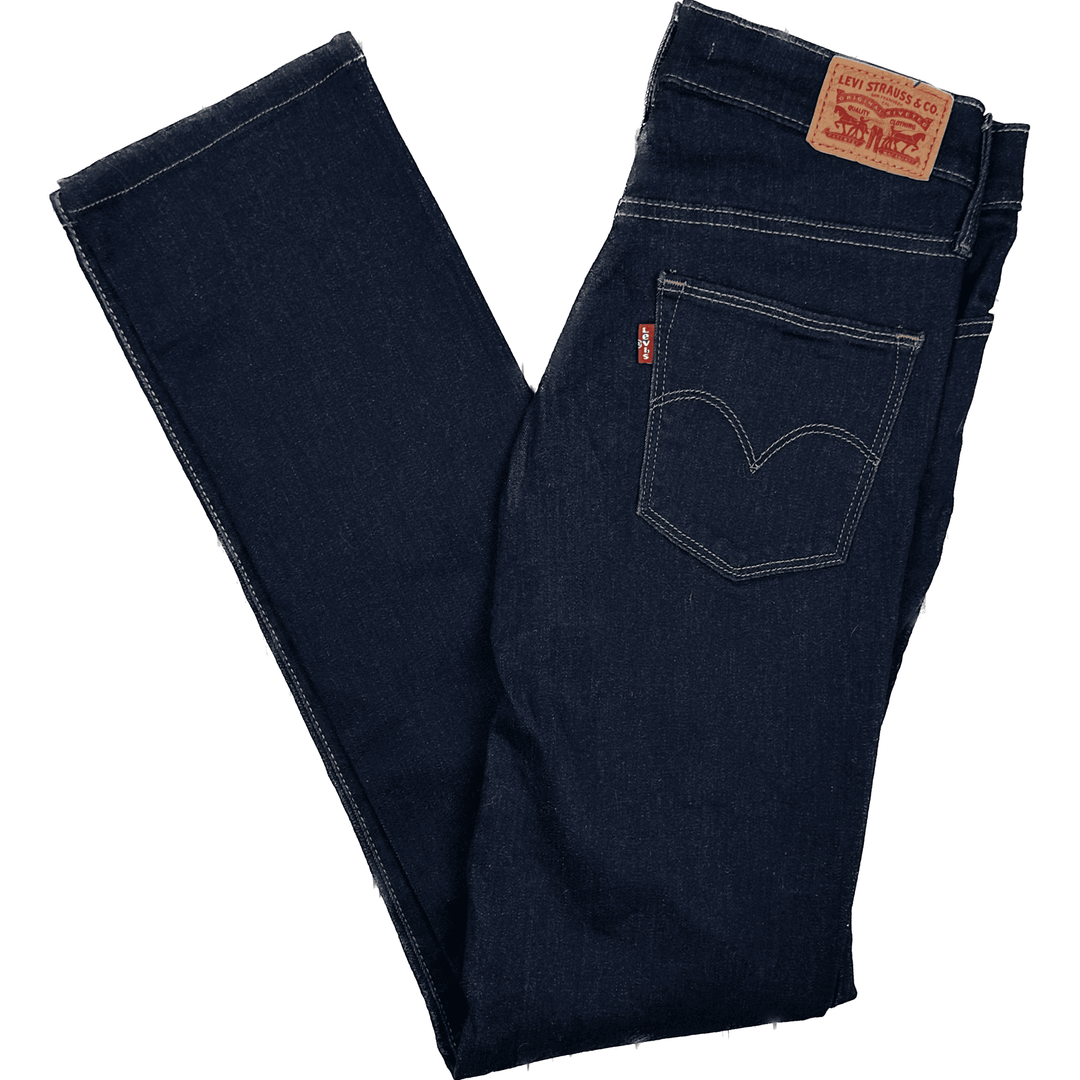 Slimming slim levi's jeans sales