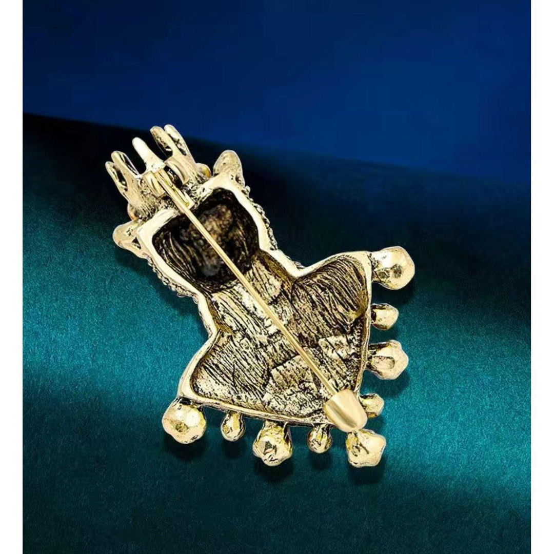 Jewelled Dressed Cat King Brooch - Jean Pool