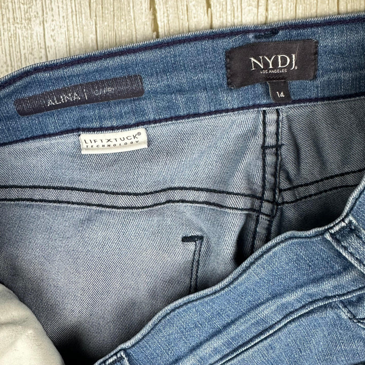 NYDJ 'Alina Capri' Skinny Jeans -Size 14US or 18AU - Jean Pool