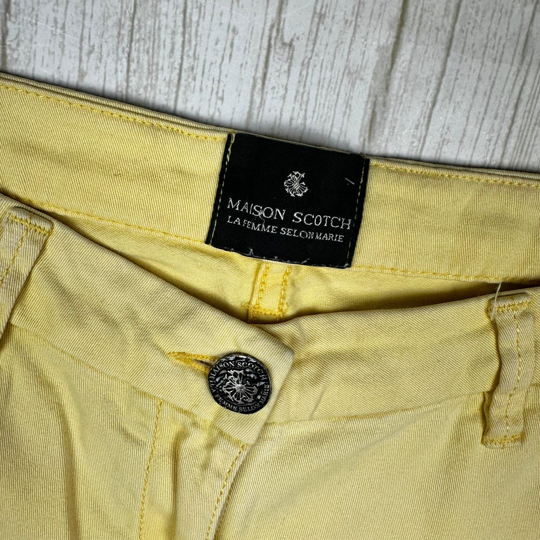 Maison Scotch Womens Low Rise Yellow Chinos -Size 26