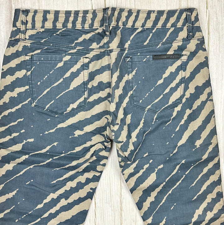 Sass & Bide 'Boogie & the History Maker' Print Jeans -Size 30 - Jean Pool