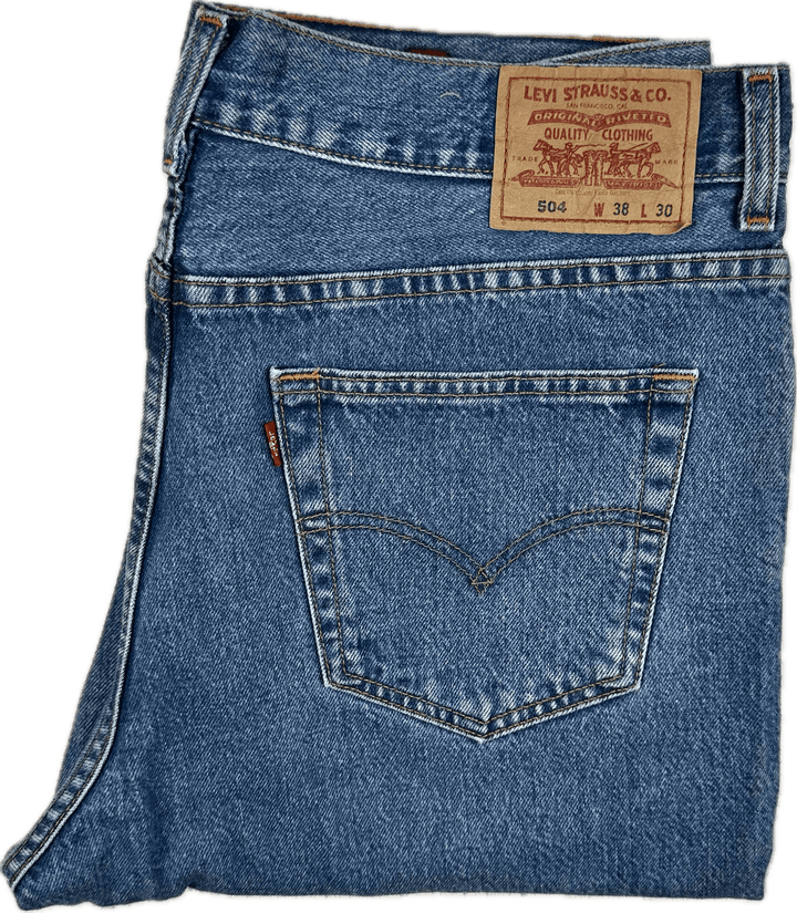 Levis Classic 504 Mens Regular Straight Jeans - Size 38