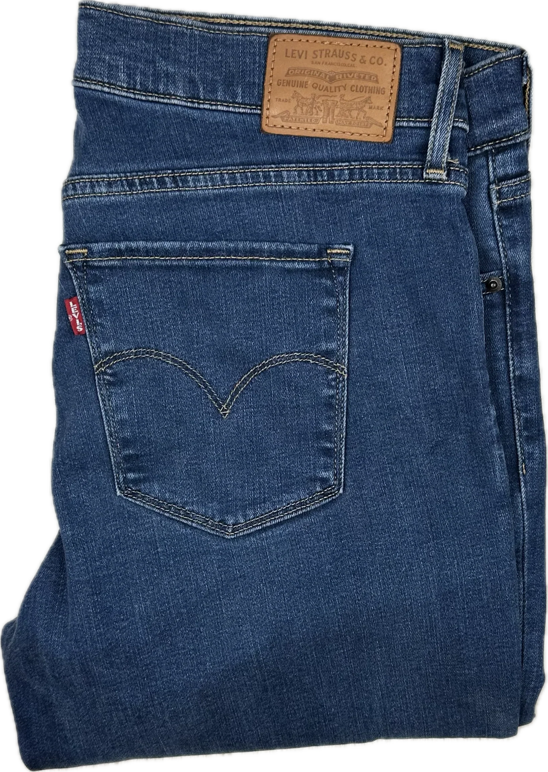 Levis 314 Shaping Ladies Straight Jeans - Size 31 (13AU)