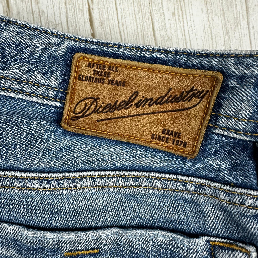 Diesel Denim 'Zatiny' Bootcut Jeans -Size 30