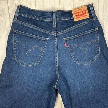 Levis  'High Rise Wide Leg' Jeans -Size 29